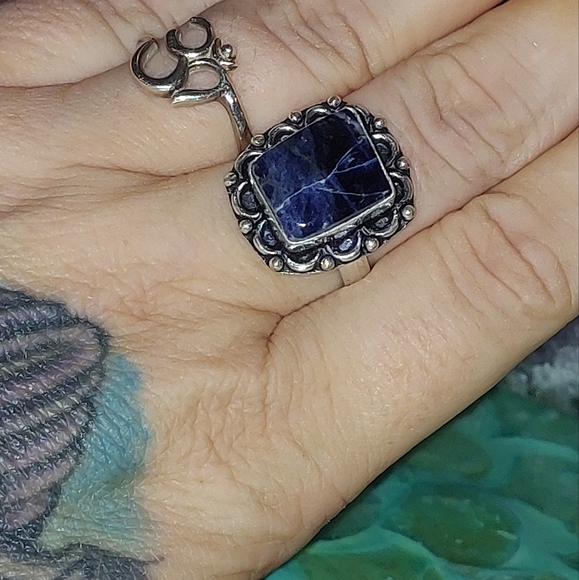 Sodalite Ring 925 Plated Size 8 - Picture 5 of 7
